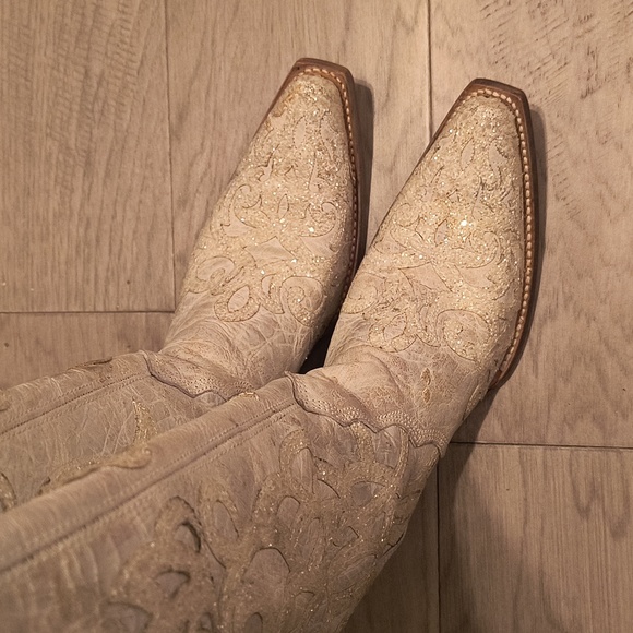 Corral Beige Glitter Overlay Boot - Picture 6 of 16